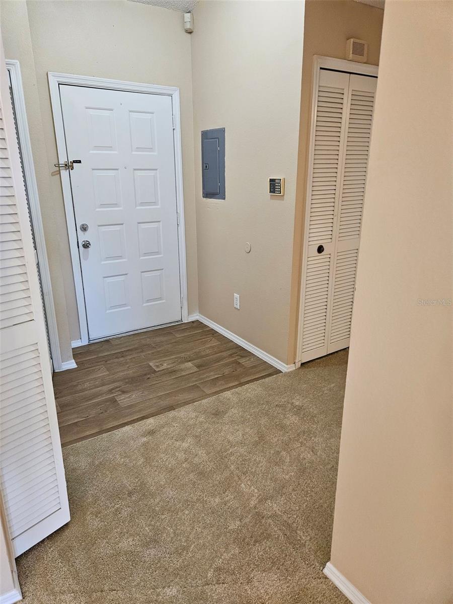 Image 20 of 36 For 1317 Lucaya Circle