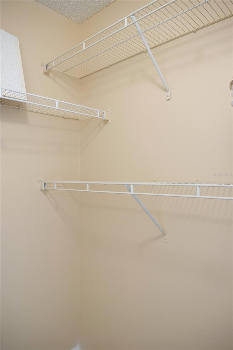 Image 5 of 36 For 1317 Lucaya Circle