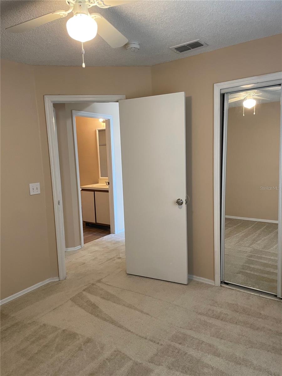 Image 9 of 36 For 1317 Lucaya Circle