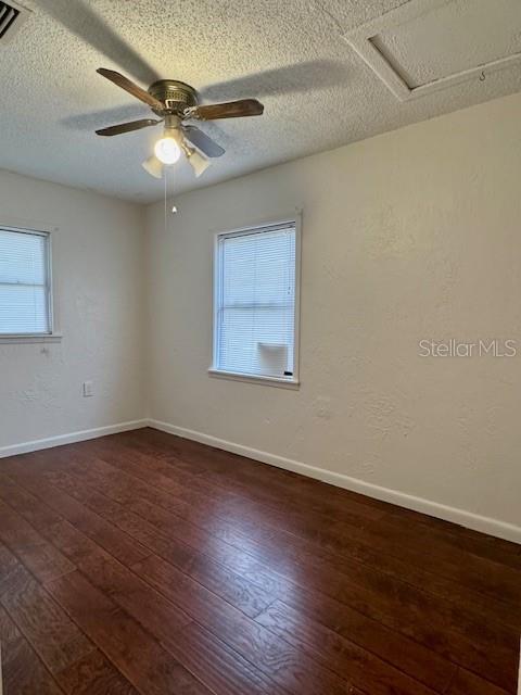 Image 19 of 26 For 2916 Cleburne Road