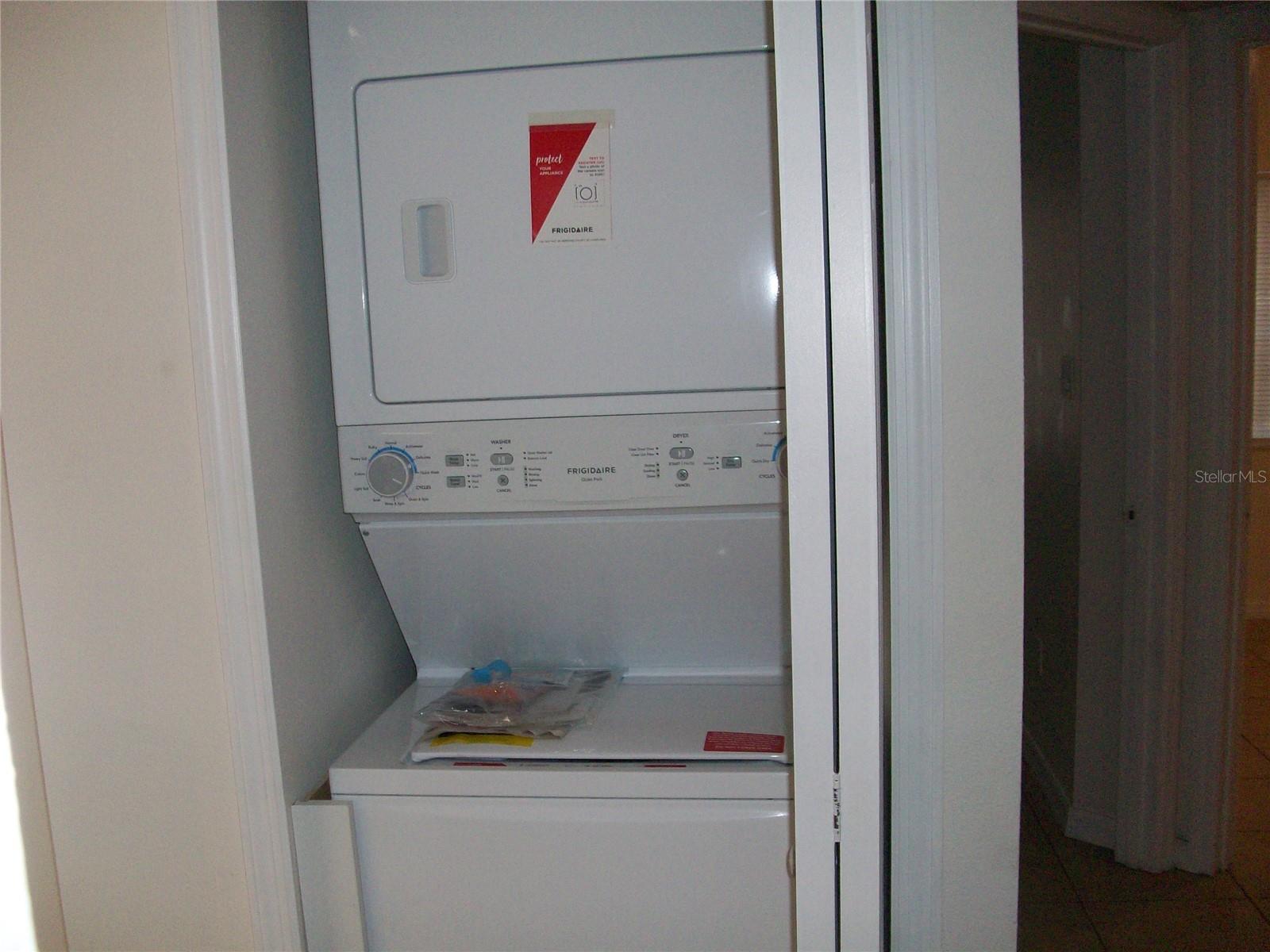 Image 13 of 19 For 495 Las Cortes Lane 105