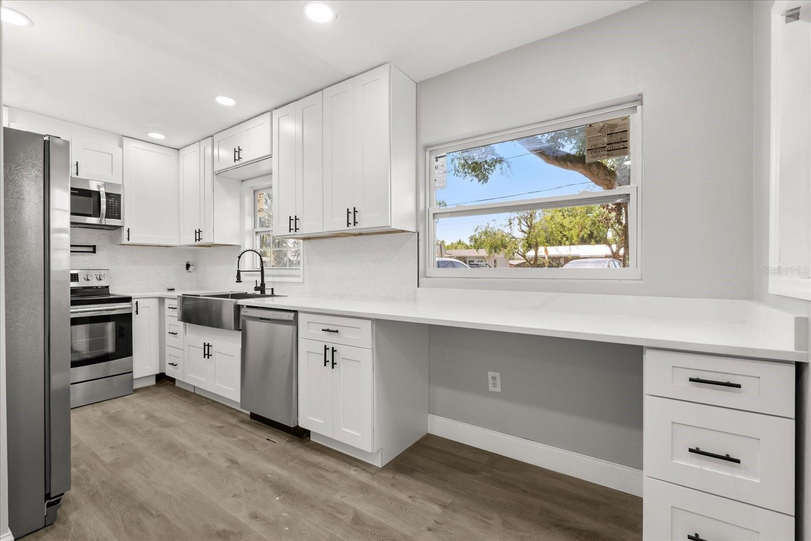 Image 4 of 40 For 2014 10th Street Nw