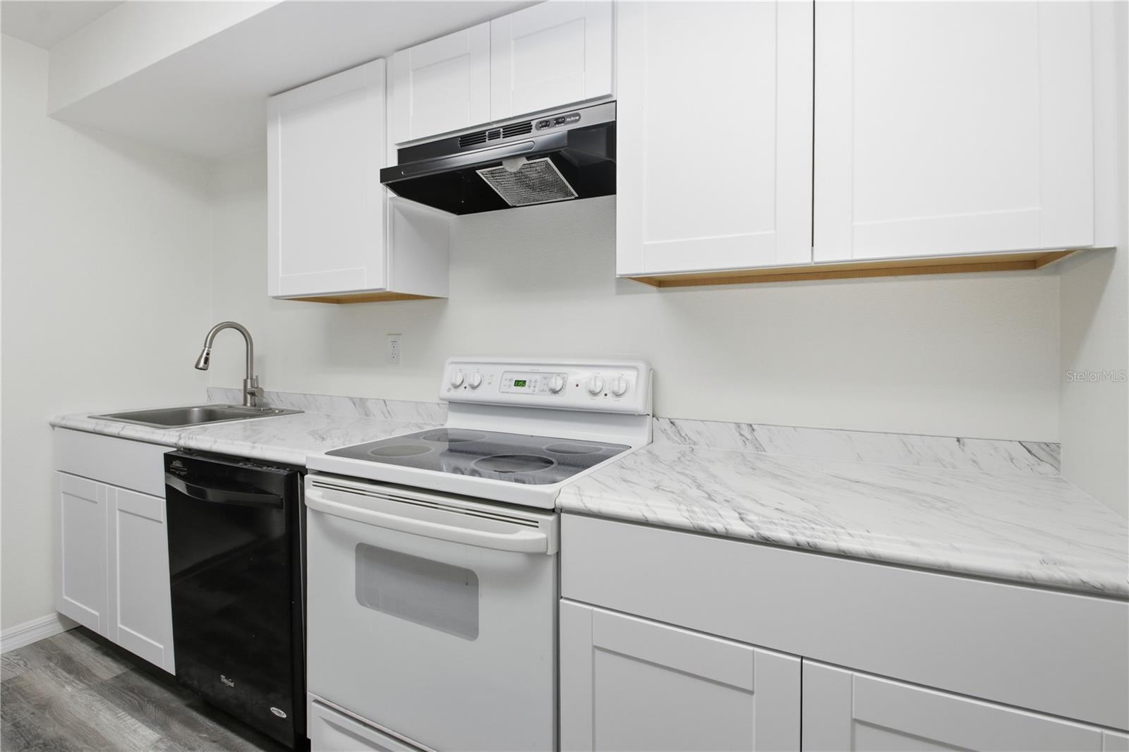 Image 4 of 31 For 103 Fairlane Circle