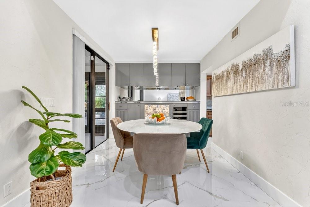 Image 8 of 30 For 7838 La Mirada Drive