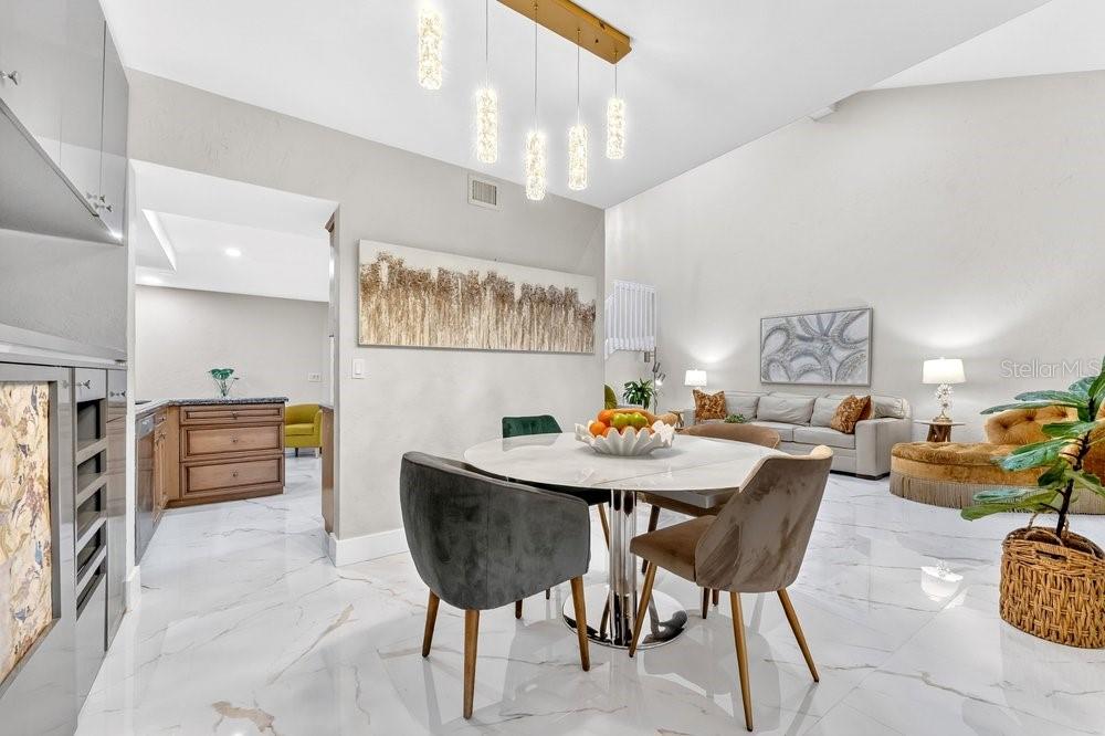 Image 9 of 30 For 7838 La Mirada Drive