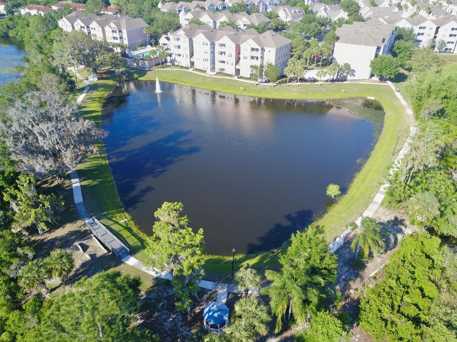 Listing photo id 33 for 3209 Parkchester Square Boulevard 304