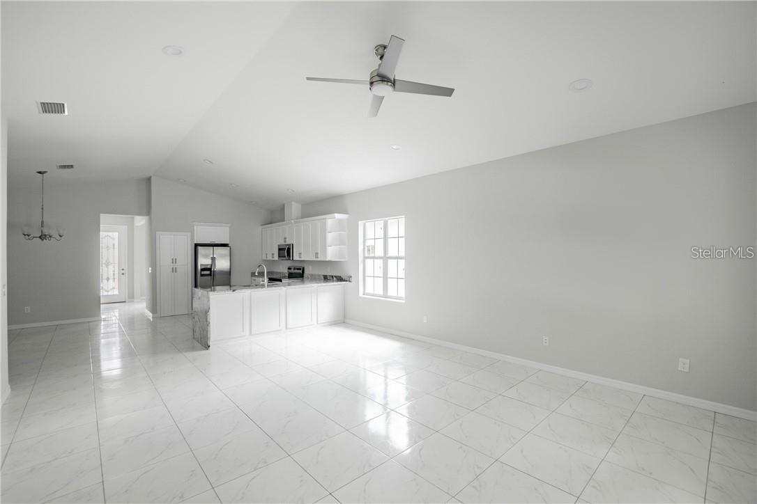 Image 12 of 35 For 8718 Dexter Avenue