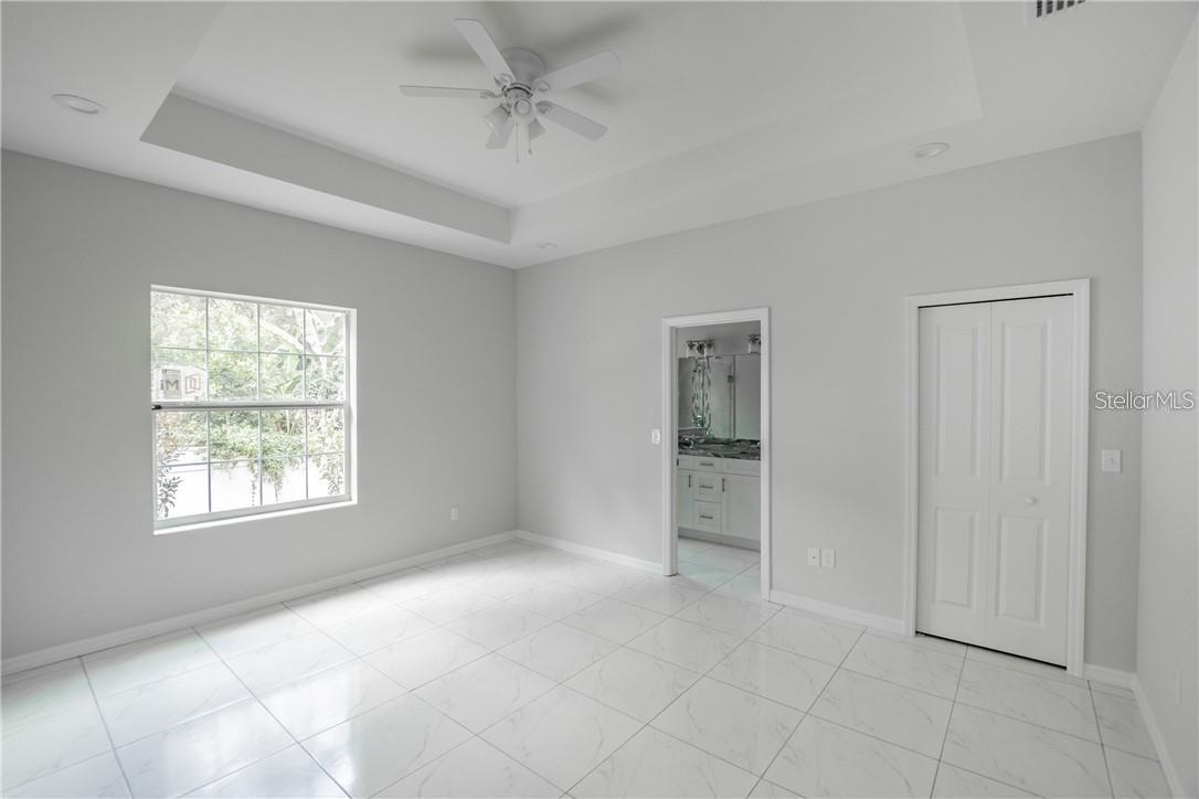 Image 13 of 35 For 8718 Dexter Avenue