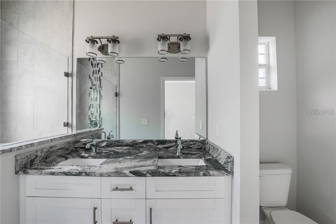 Image 15 of 35 For 8718 Dexter Avenue