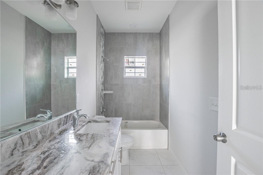 Image 23 of 35 For 8718 Dexter Avenue