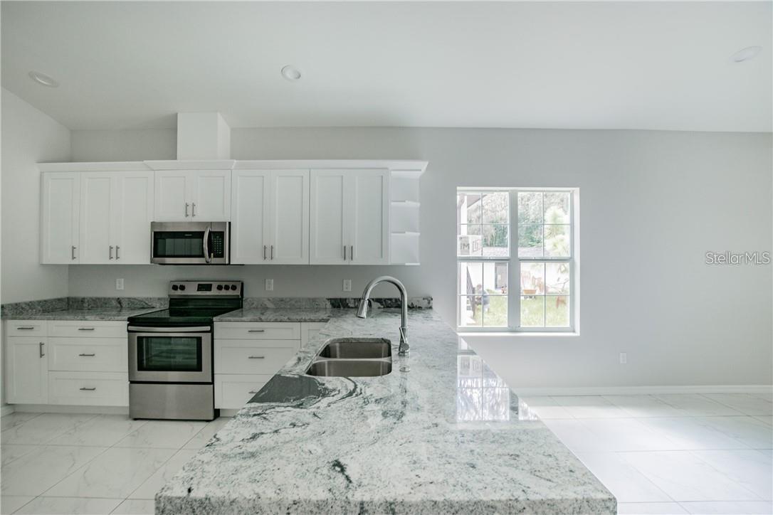 Image 28 of 35 For 8718 Dexter Avenue