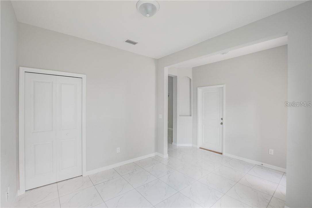 Image 4 of 35 For 8718 Dexter Avenue