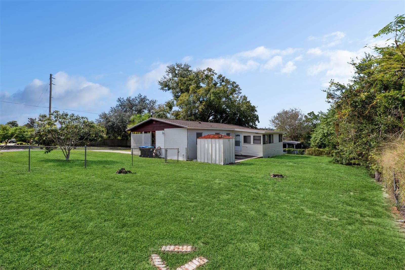 Image 16 of 17 For 7801 Arabian Place