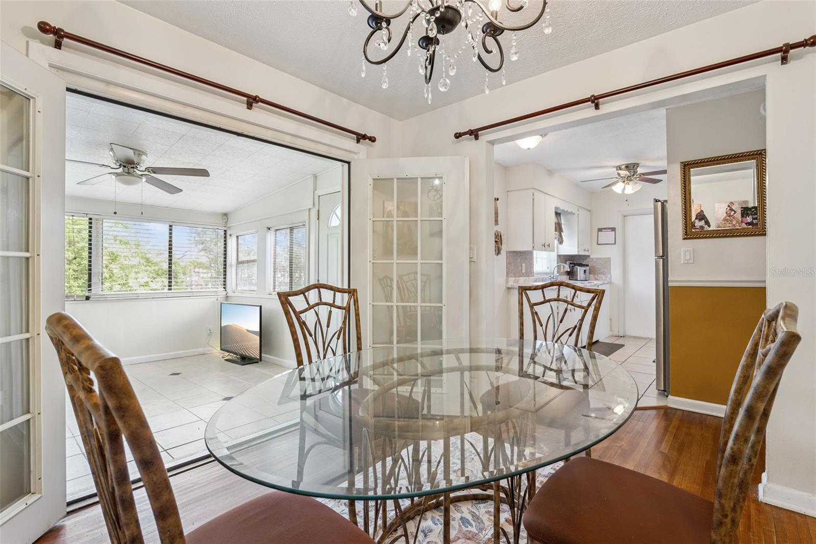 Image 4 of 17 For 7801 Arabian Place