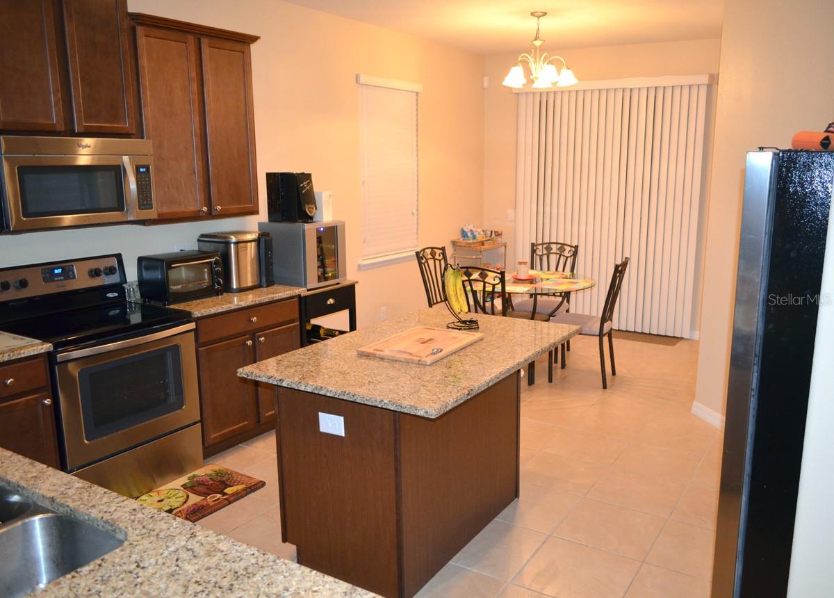 Image 6 of 19 For 4989 Northlawn Way