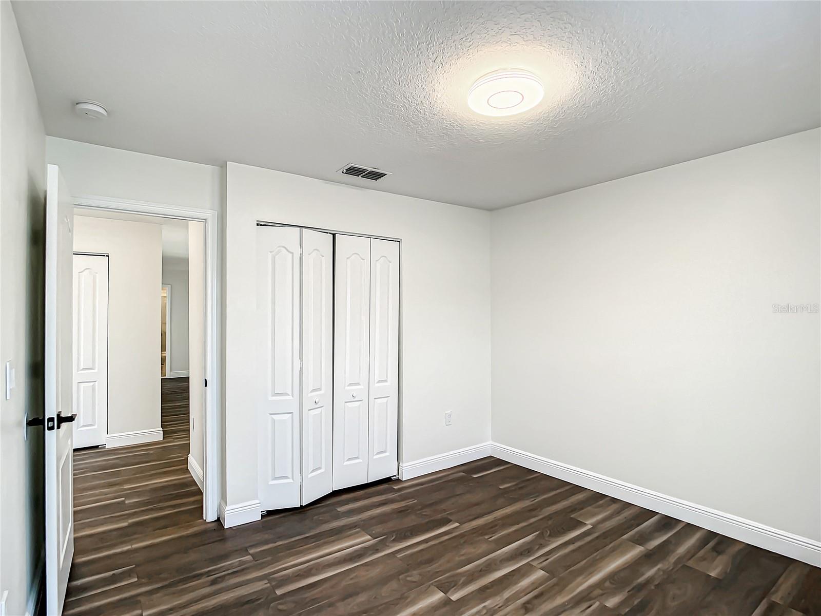 Image 23 of 41 For 8815 Kensington Court