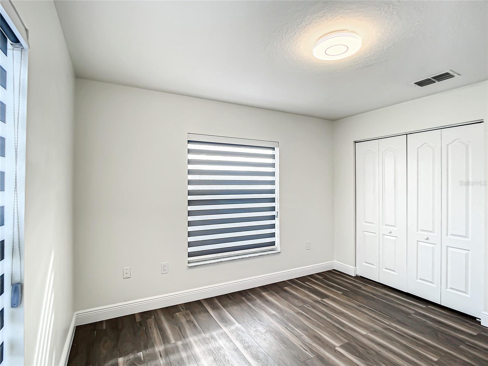 Image 28 of 41 For 8815 Kensington Court