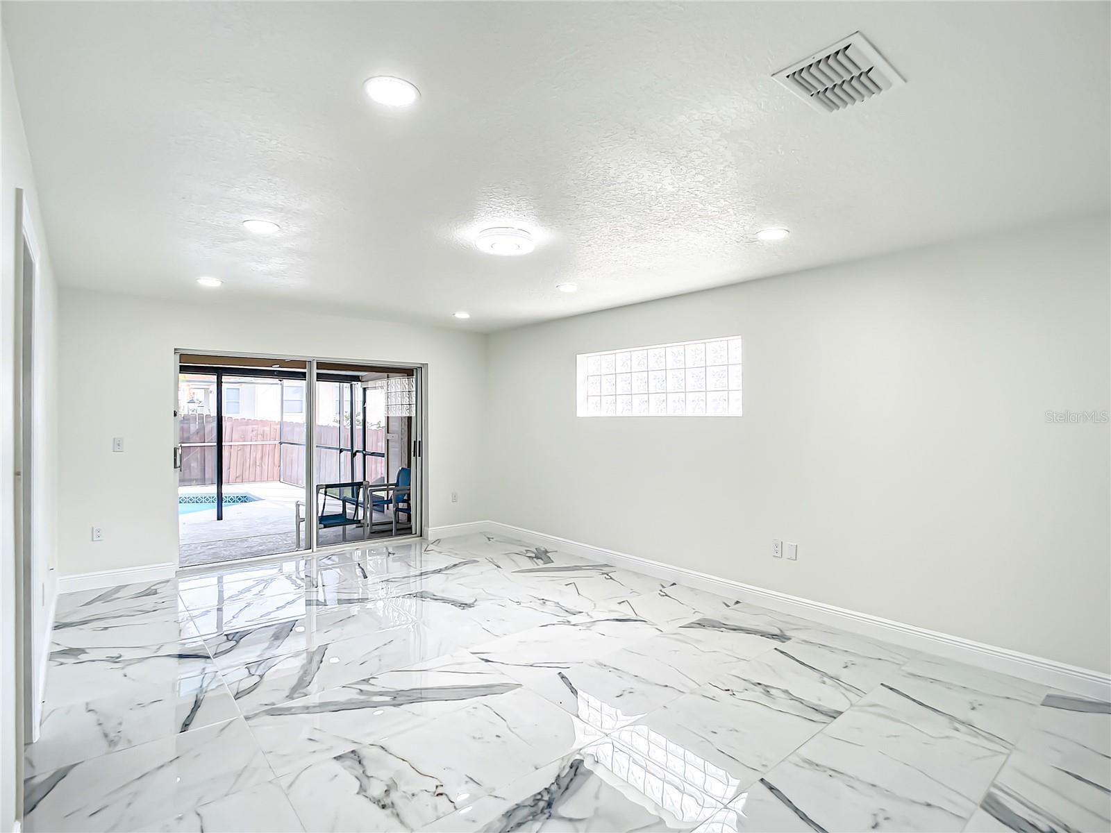 Image 41 of 41 For 8815 Kensington Court