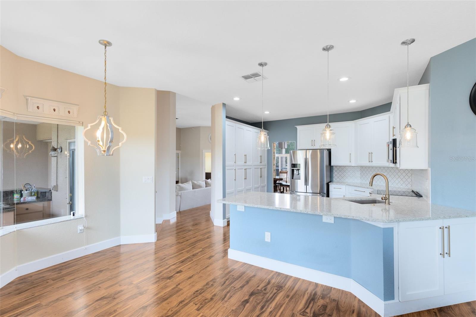 Image 13 of 43 For 111 Harbour Links Court