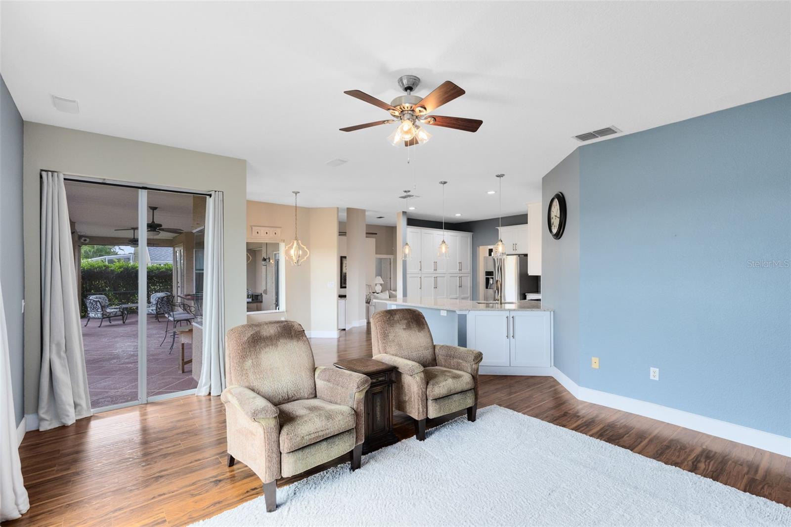 Image 17 of 43 For 111 Harbour Links Court