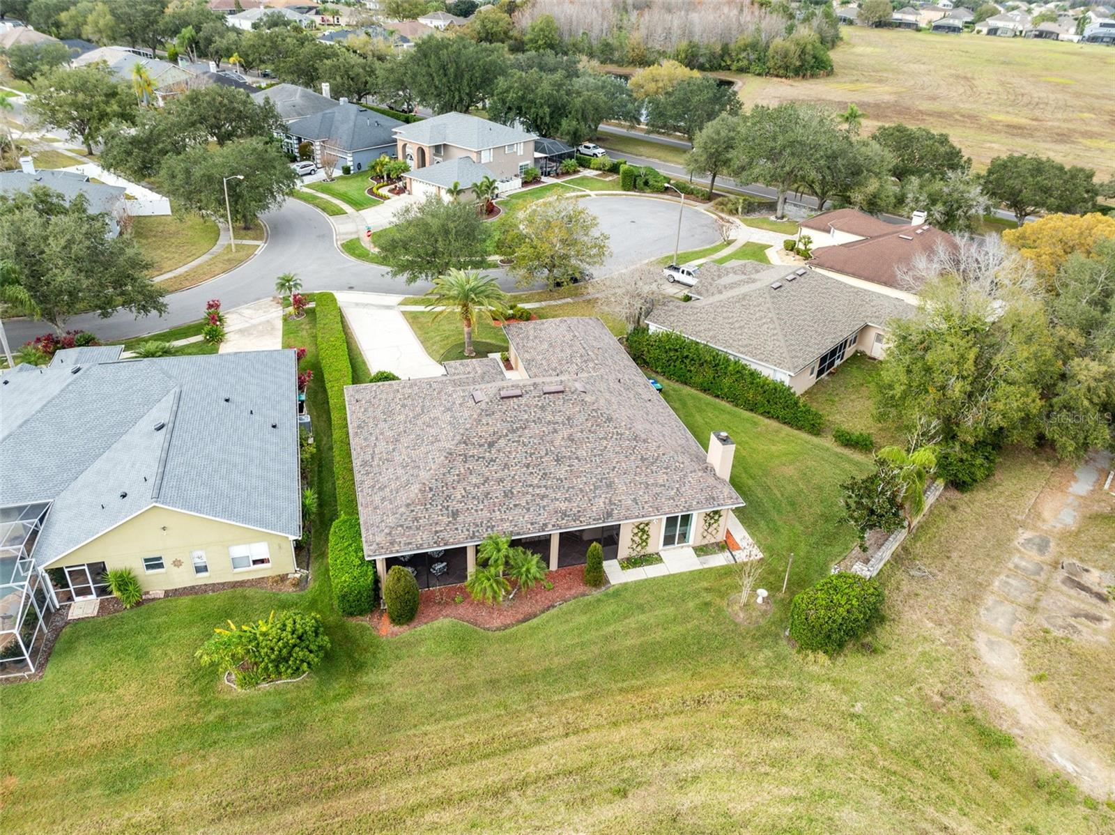 Image 38 of 43 For 111 Harbour Links Court