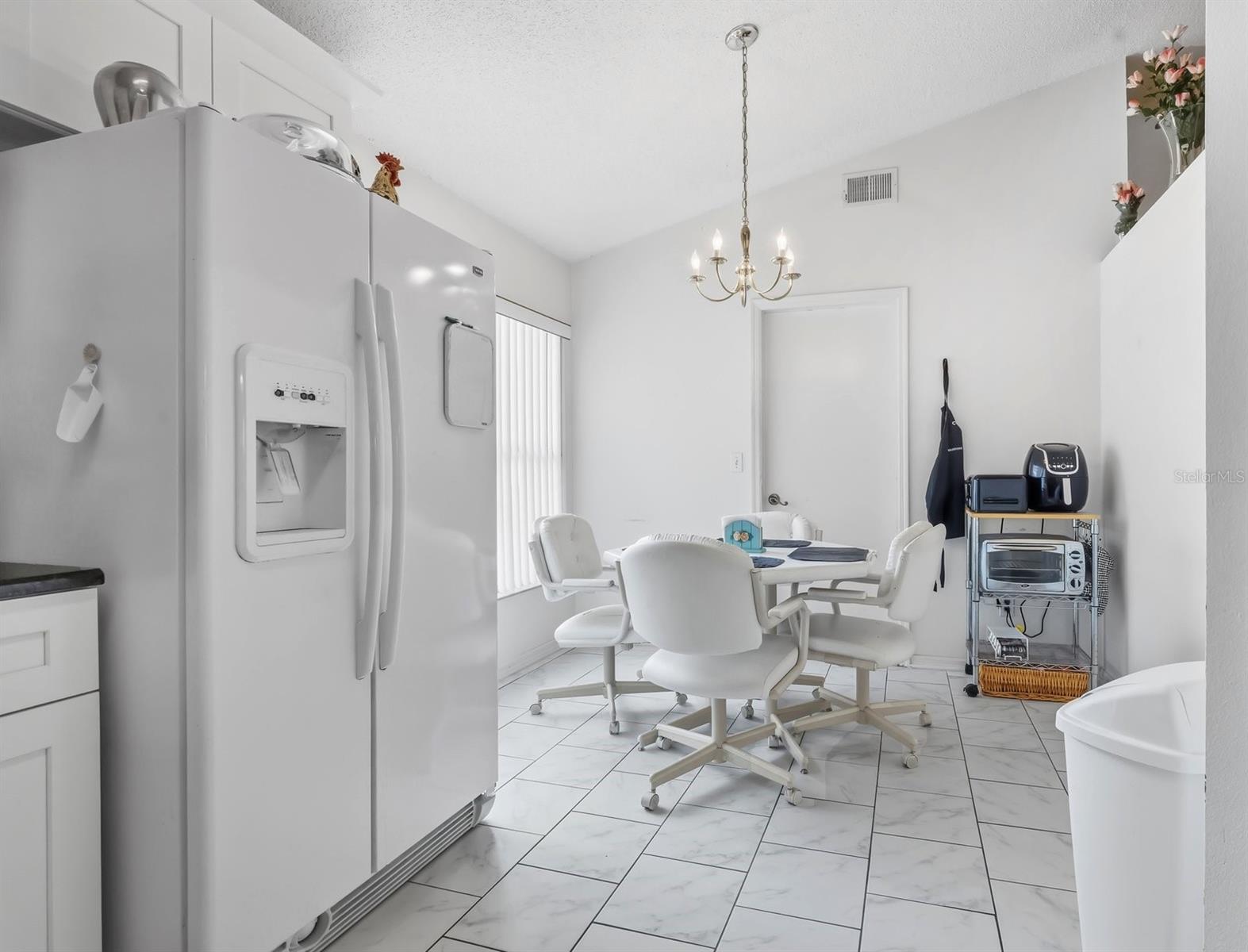 Image 10 of 31 For 7906 Antibes Court