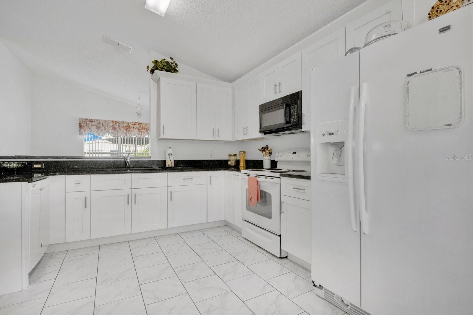 Image 11 of 31 For 7906 Antibes Court