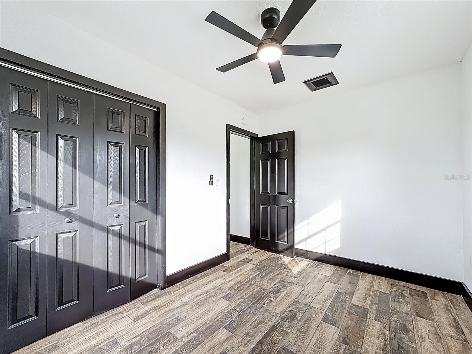 Image 24 of 48 For 1890 Tyner Road