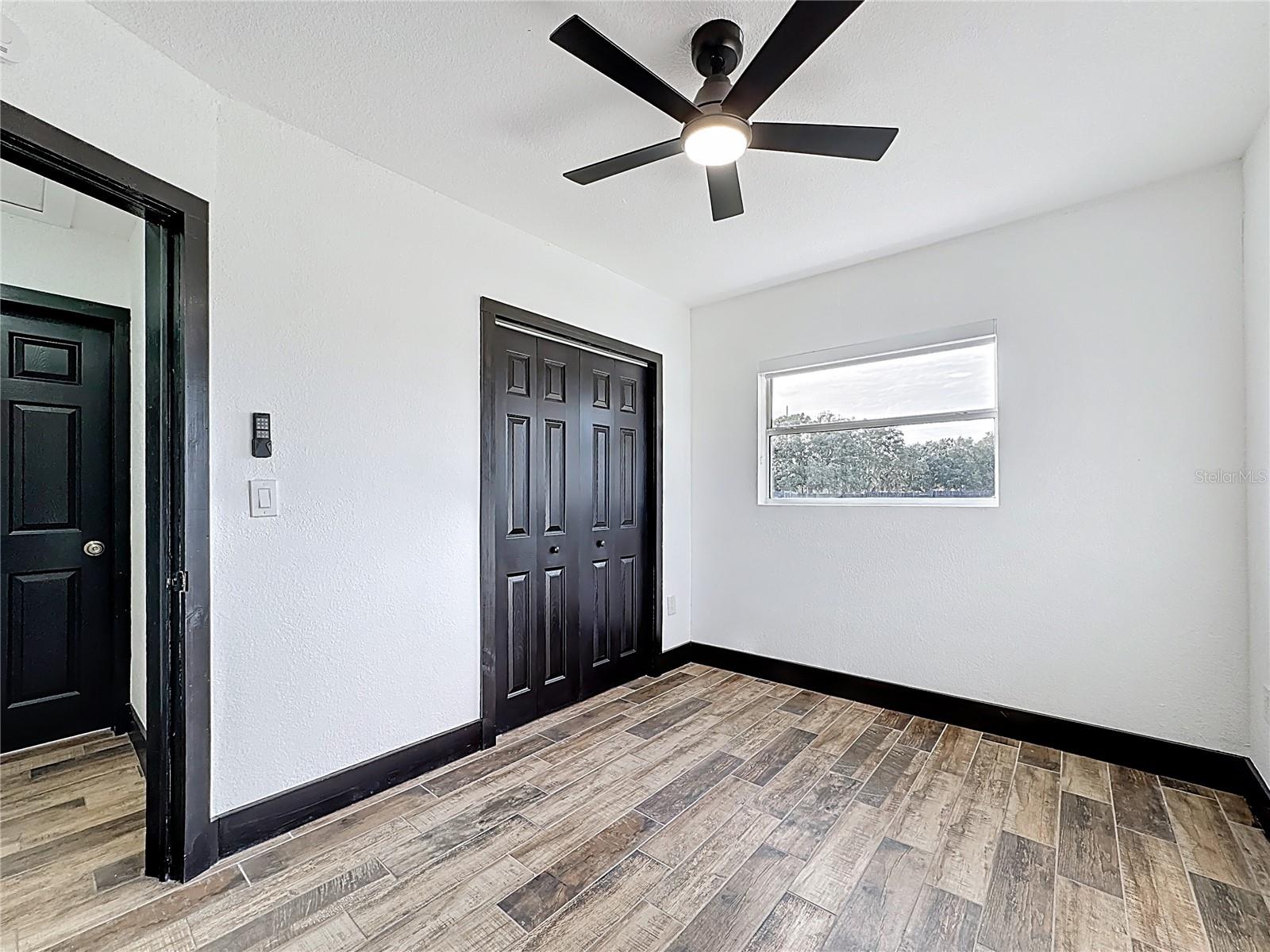 Image 26 of 48 For 1890 Tyner Road