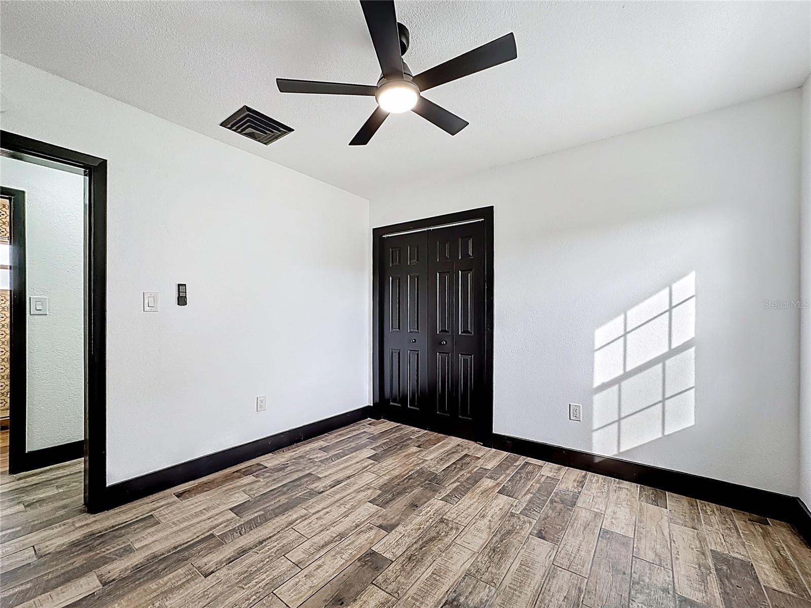 Image 28 of 48 For 1890 Tyner Road