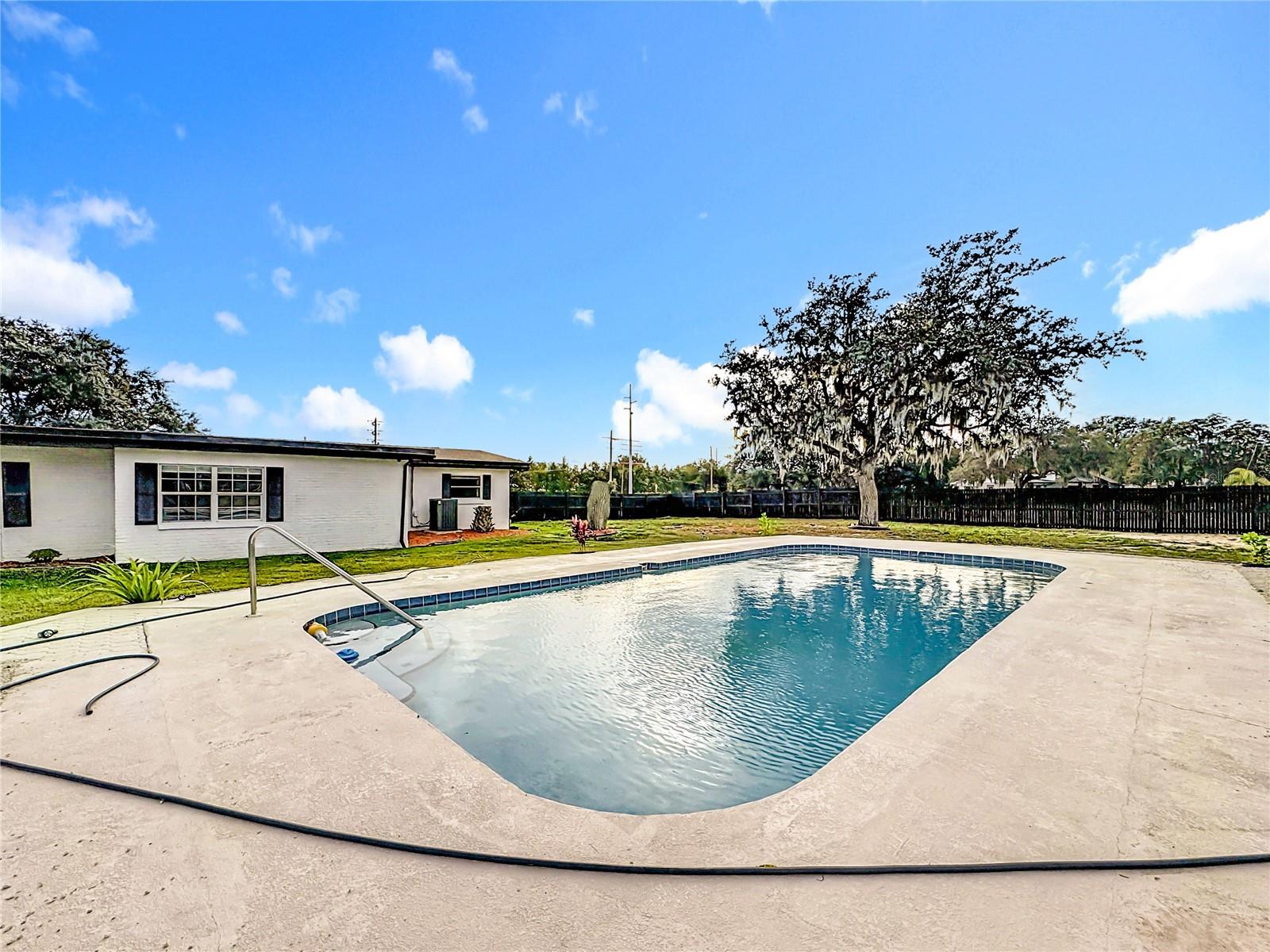 Image 43 of 48 For 1890 Tyner Road