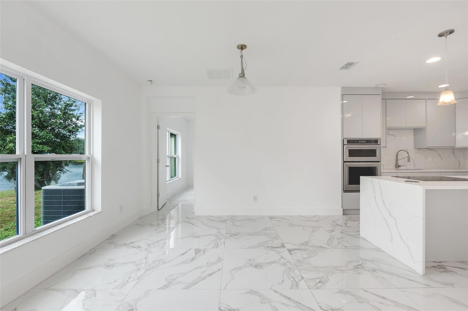 Image 13 of 39 For 4816 Rockvale Drive