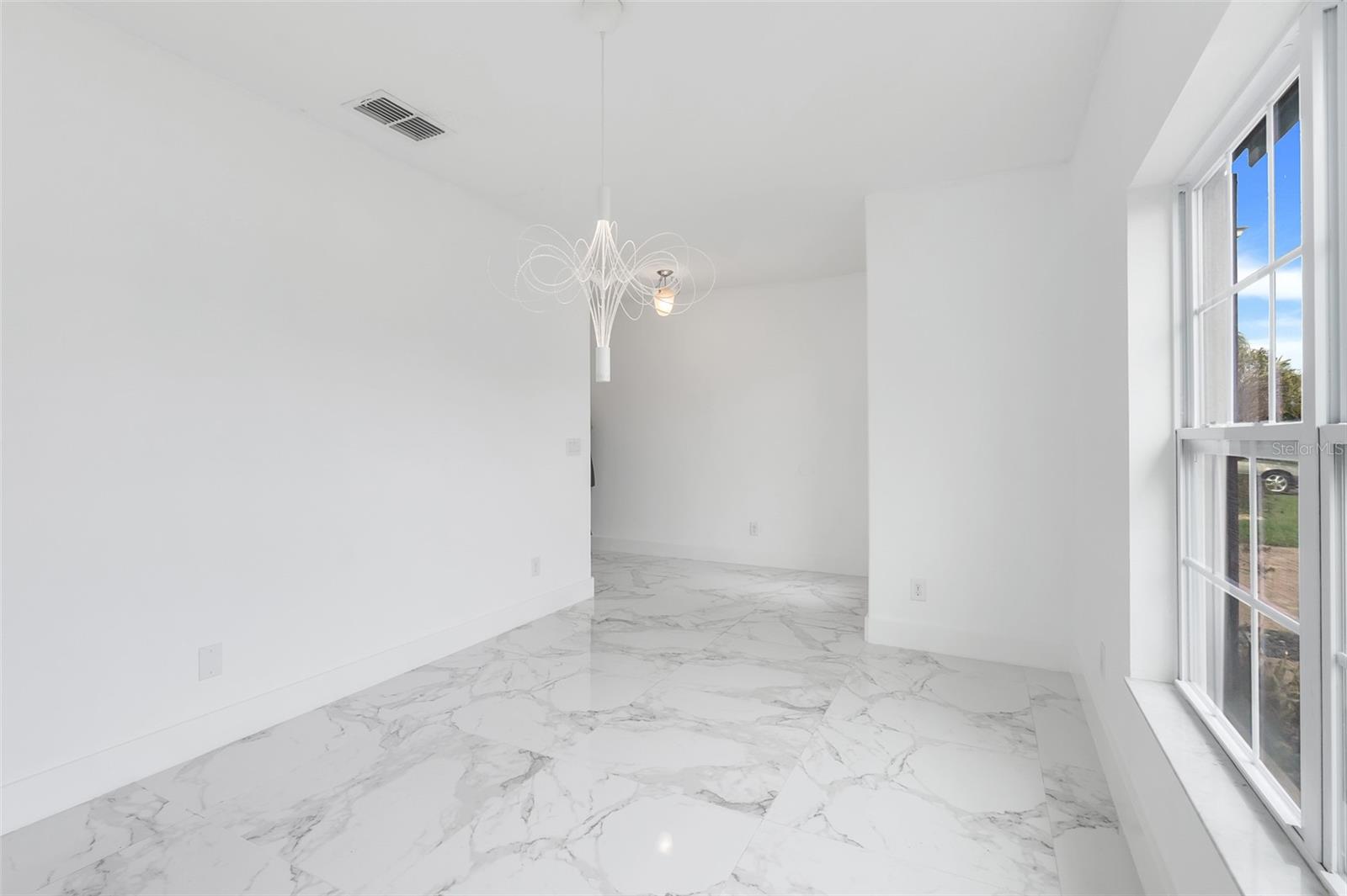 Image 22 of 39 For 4816 Rockvale Drive