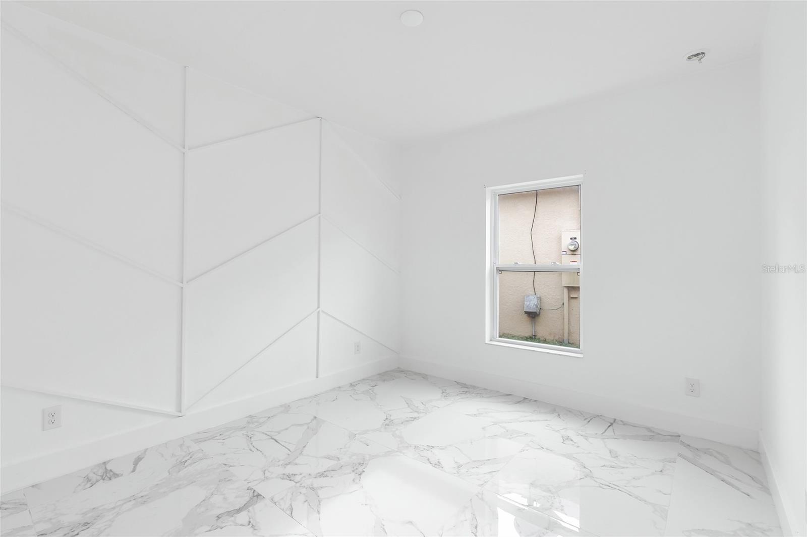 Image 26 of 39 For 4816 Rockvale Drive