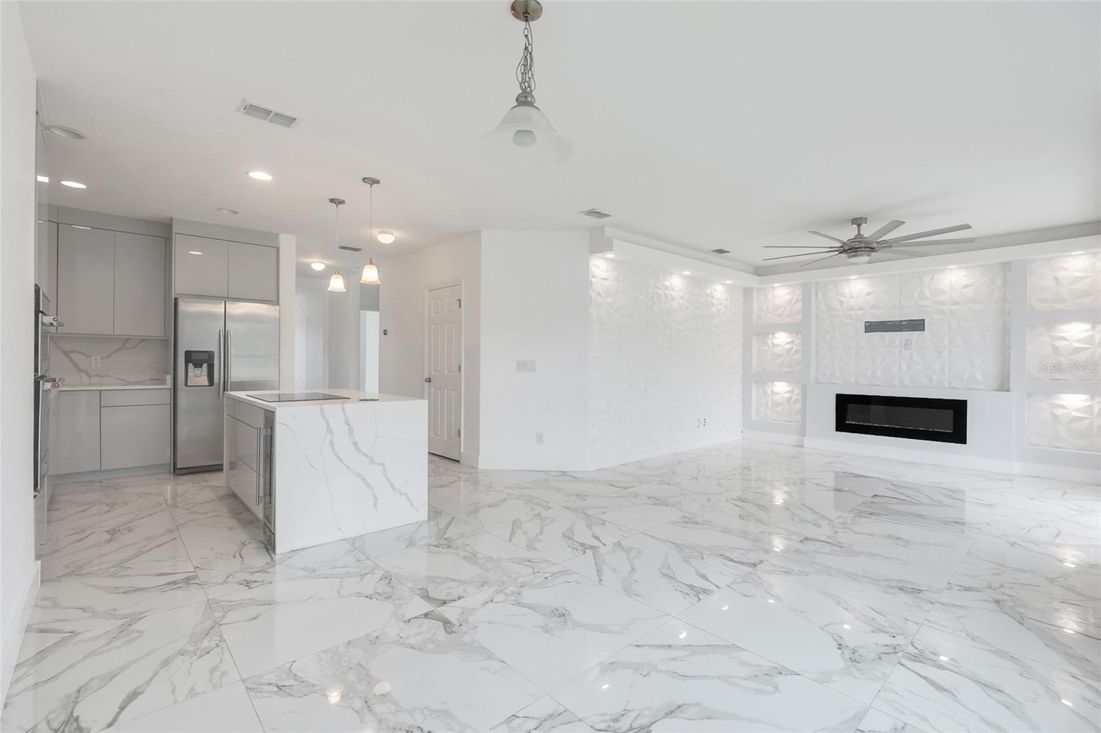 Image 9 of 39 For 4816 Rockvale Drive