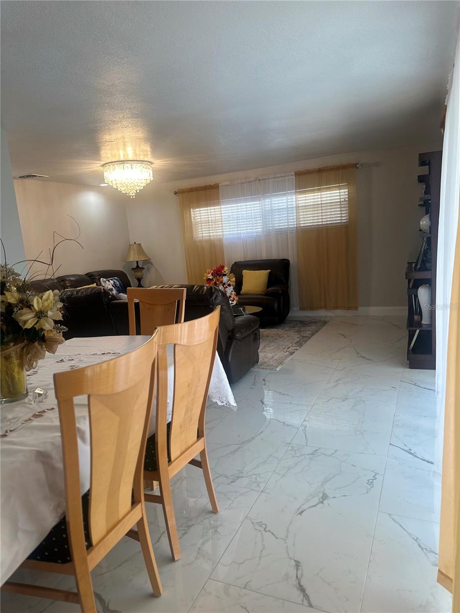 Image 12 of 34 For 7100 Scruboak Lane