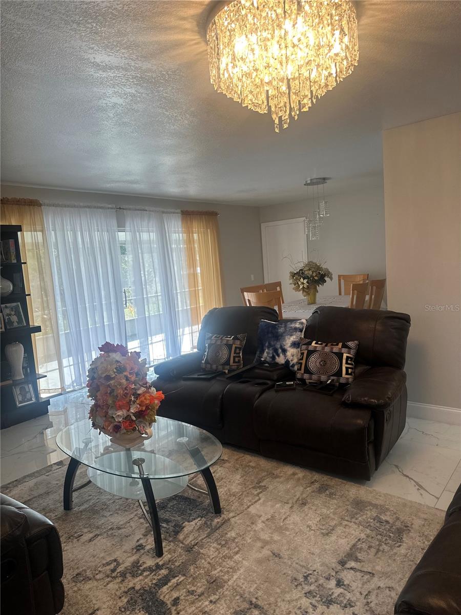 Image 15 of 34 For 7100 Scruboak Lane