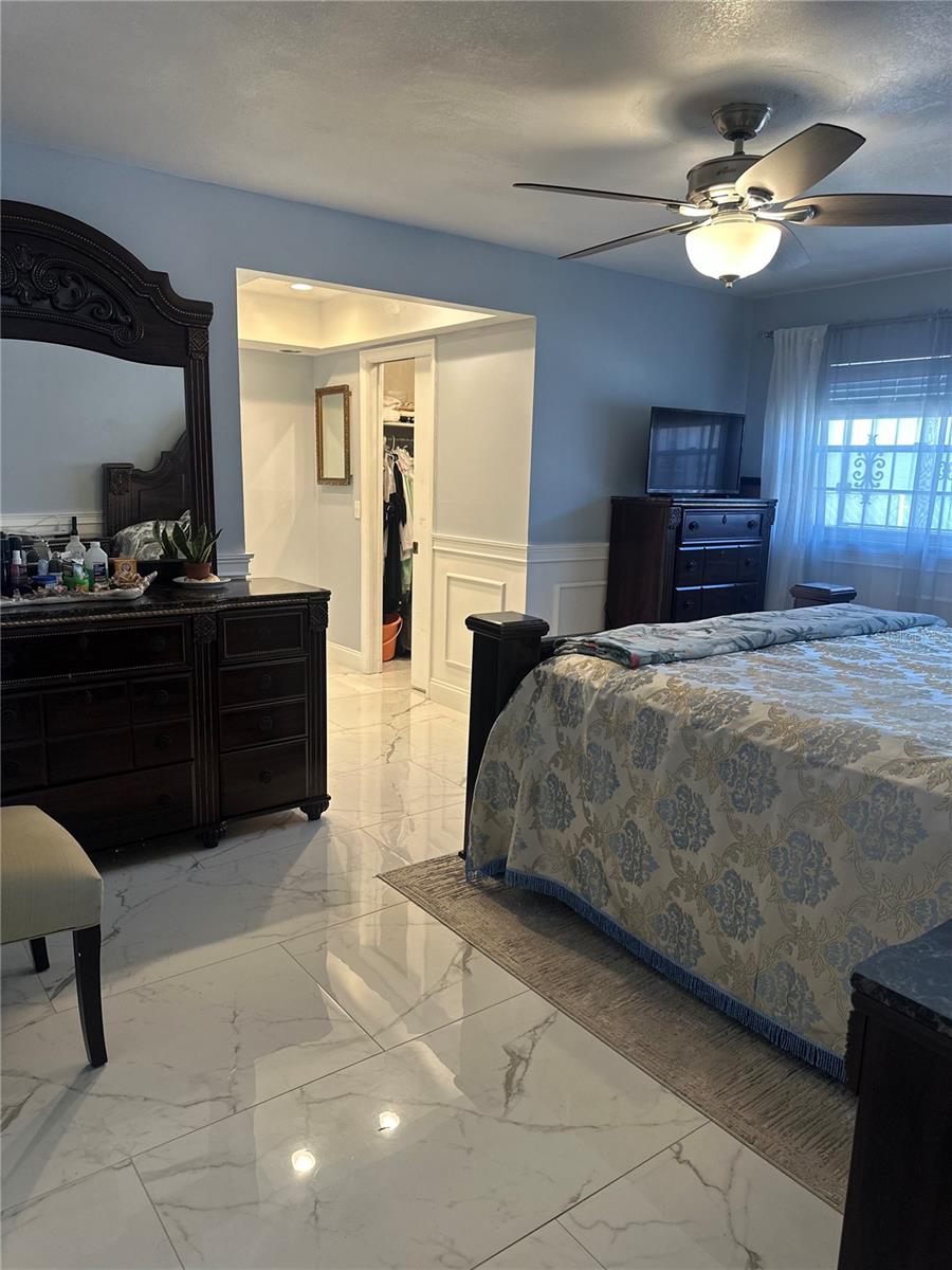 Image 17 of 34 For 7100 Scruboak Lane