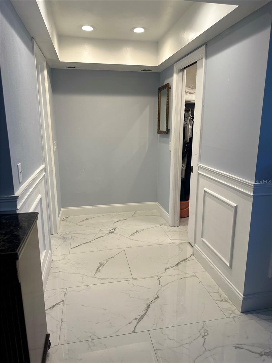 Image 18 of 34 For 7100 Scruboak Lane