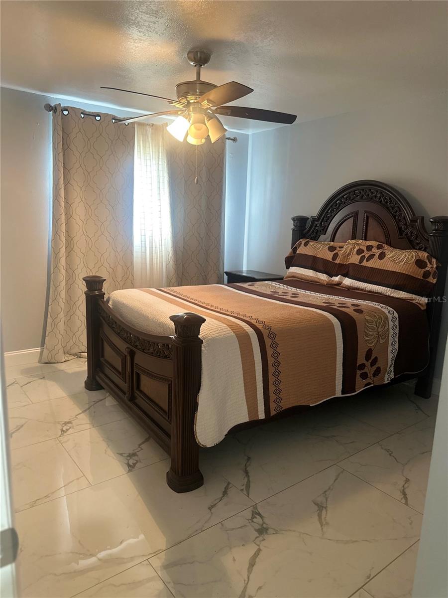 Image 21 of 34 For 7100 Scruboak Lane