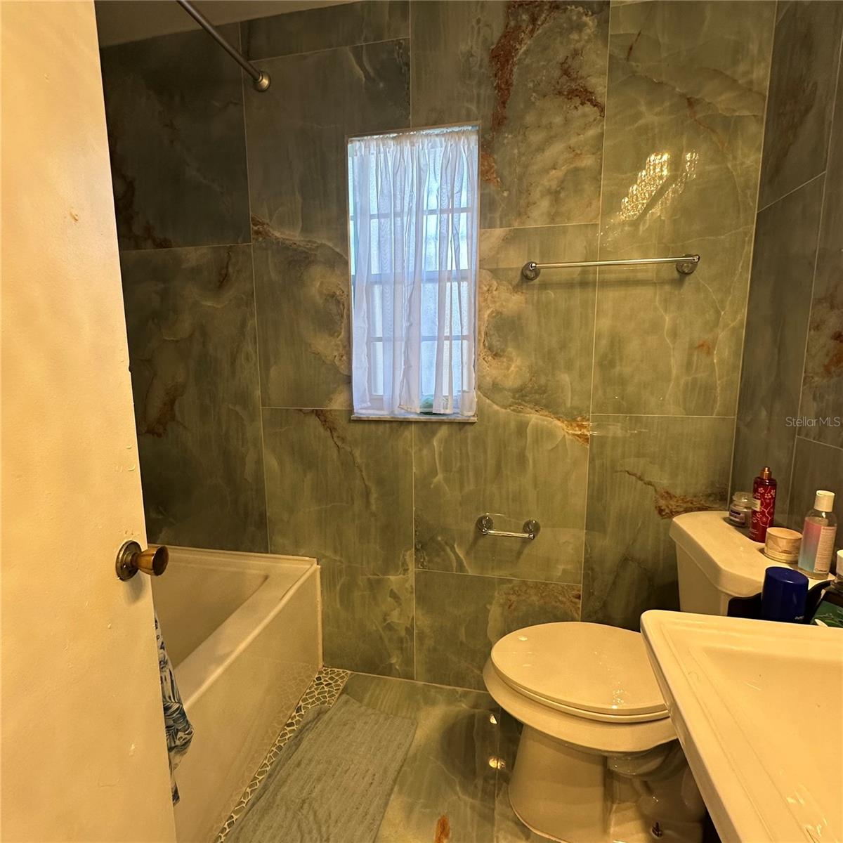 Image 25 of 34 For 7100 Scruboak Lane