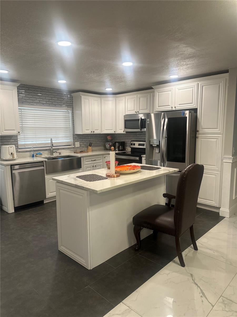 Image 5 of 34 For 7100 Scruboak Lane