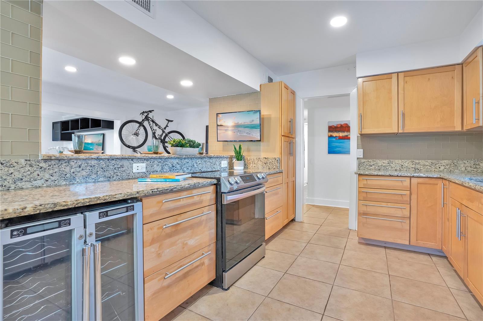 Image 16 of 79 For 3246 Inverness Court