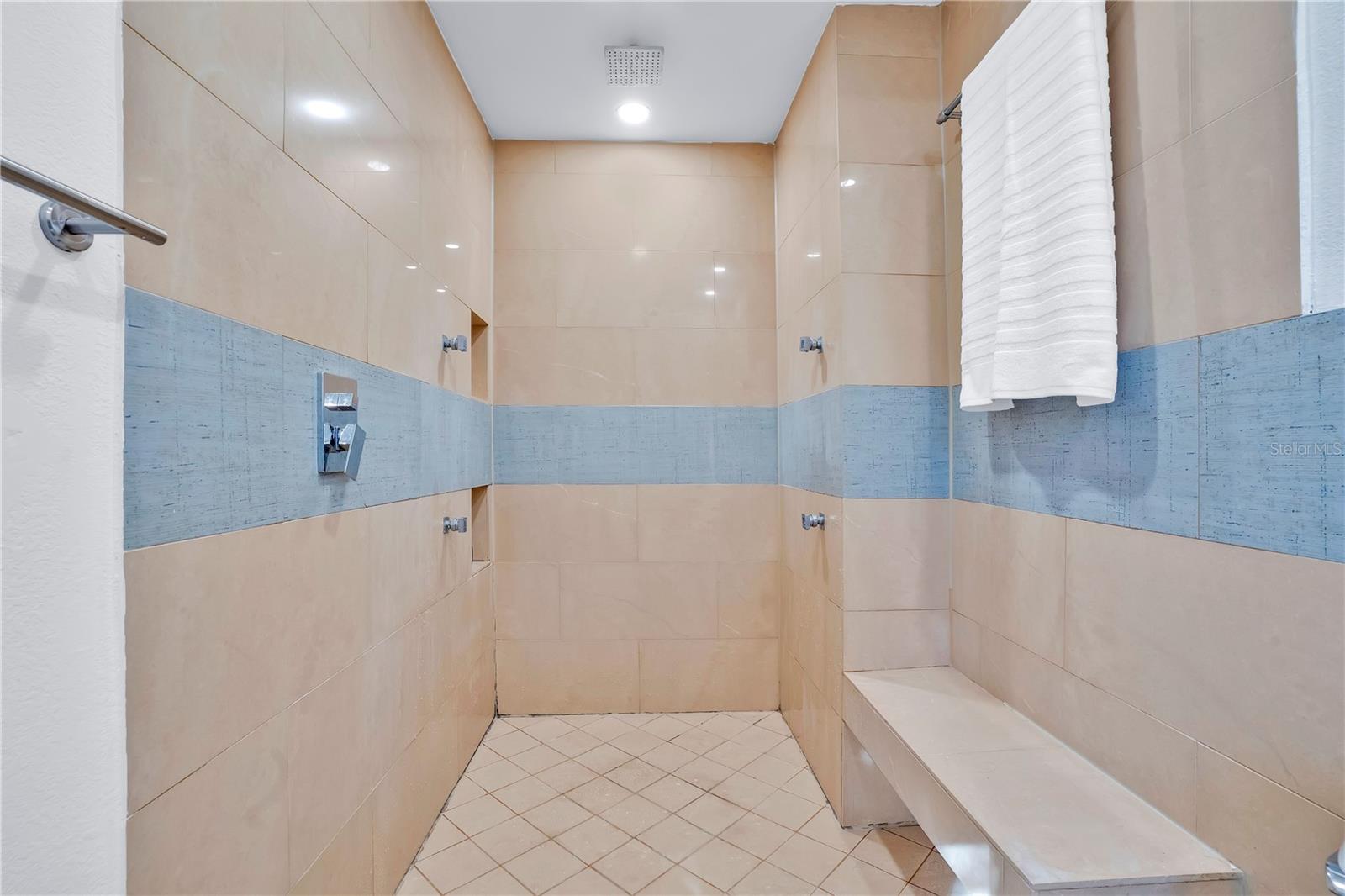 Image 30 of 79 For 3246 Inverness Court