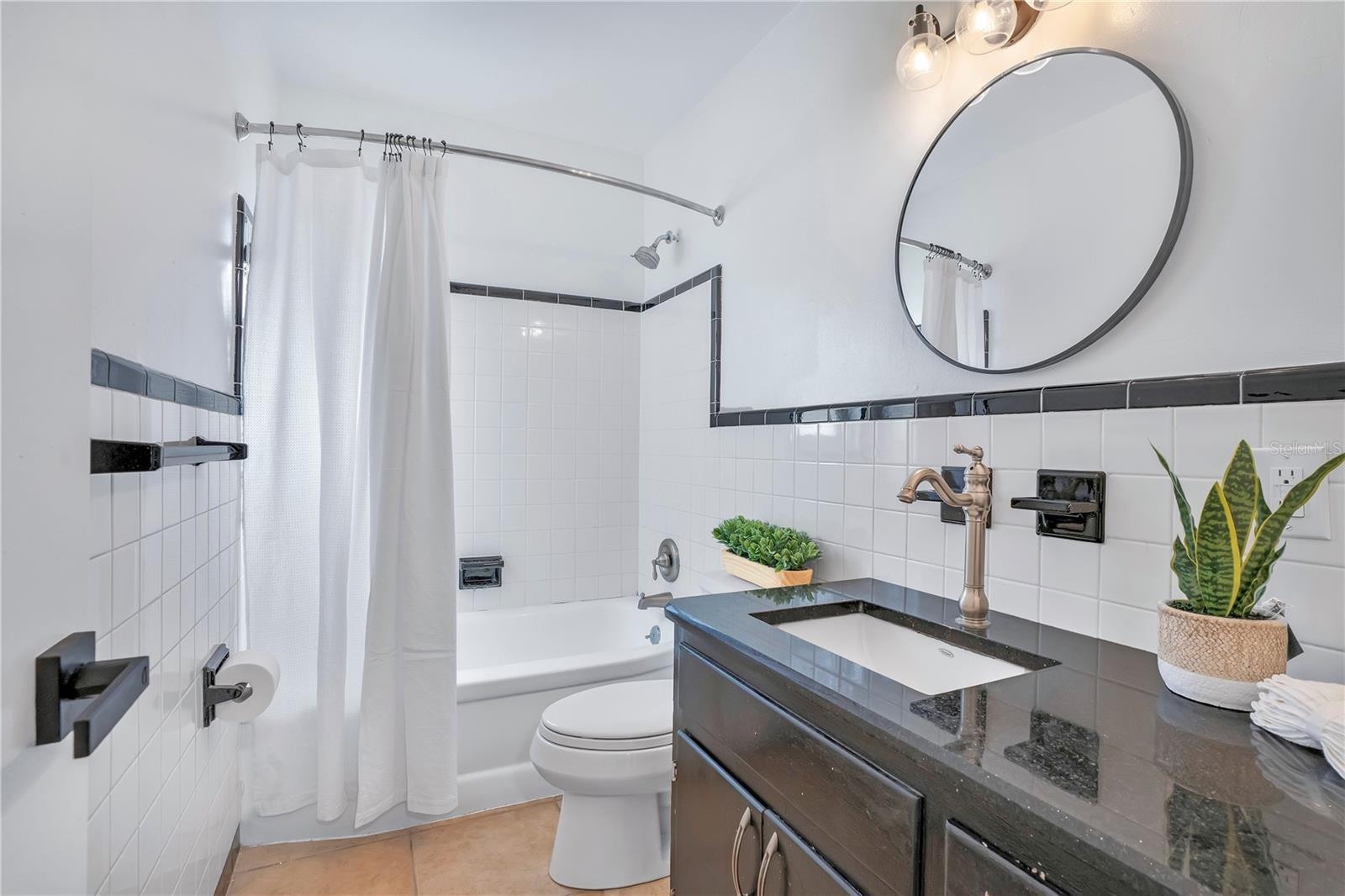 Image 33 of 79 For 3246 Inverness Court