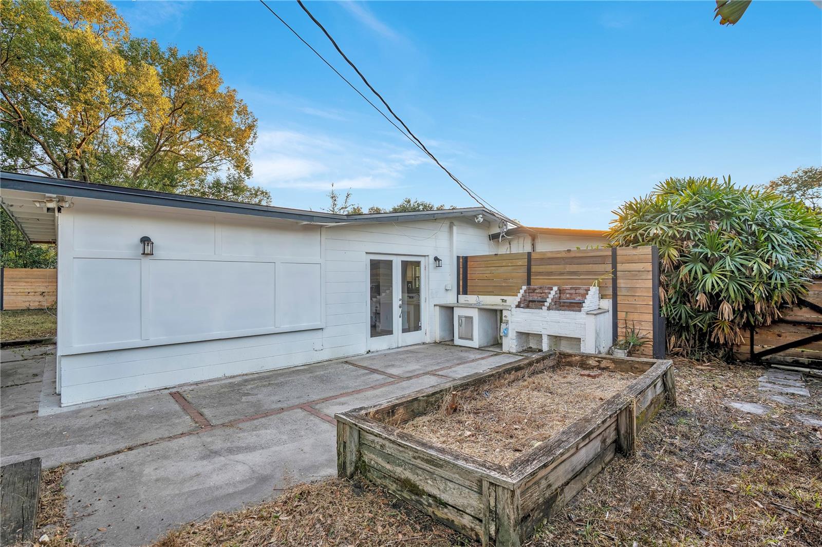 Image 40 of 79 For 3246 Inverness Court