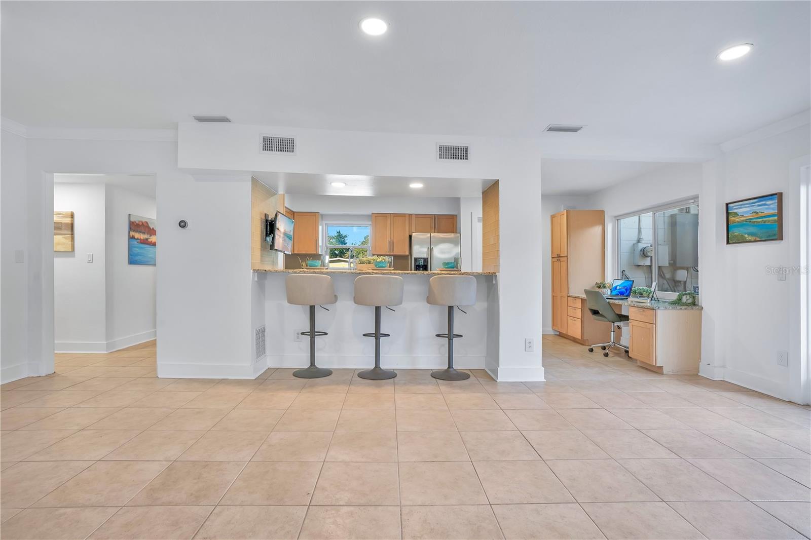 Image 8 of 79 For 3246 Inverness Court