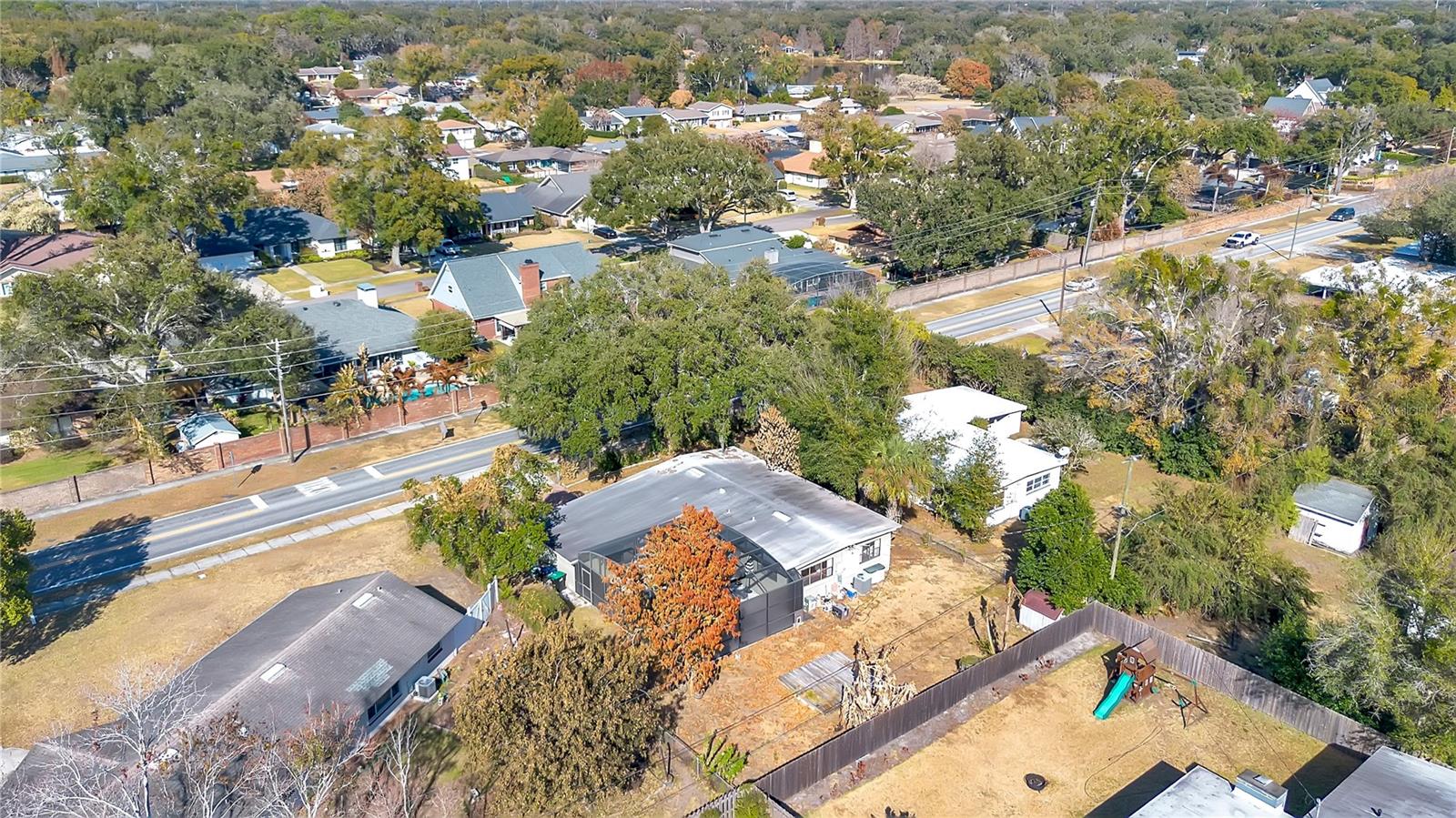 Image 35 of 36 For 2420 Pershing Avenue