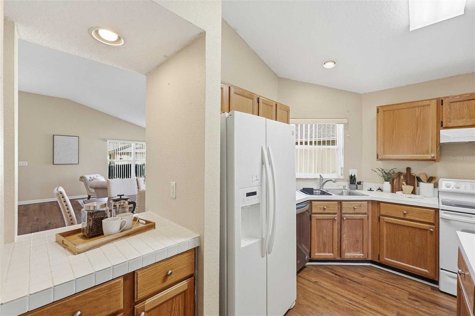 Image 14 of 32 For 1611 Sand Key Circle