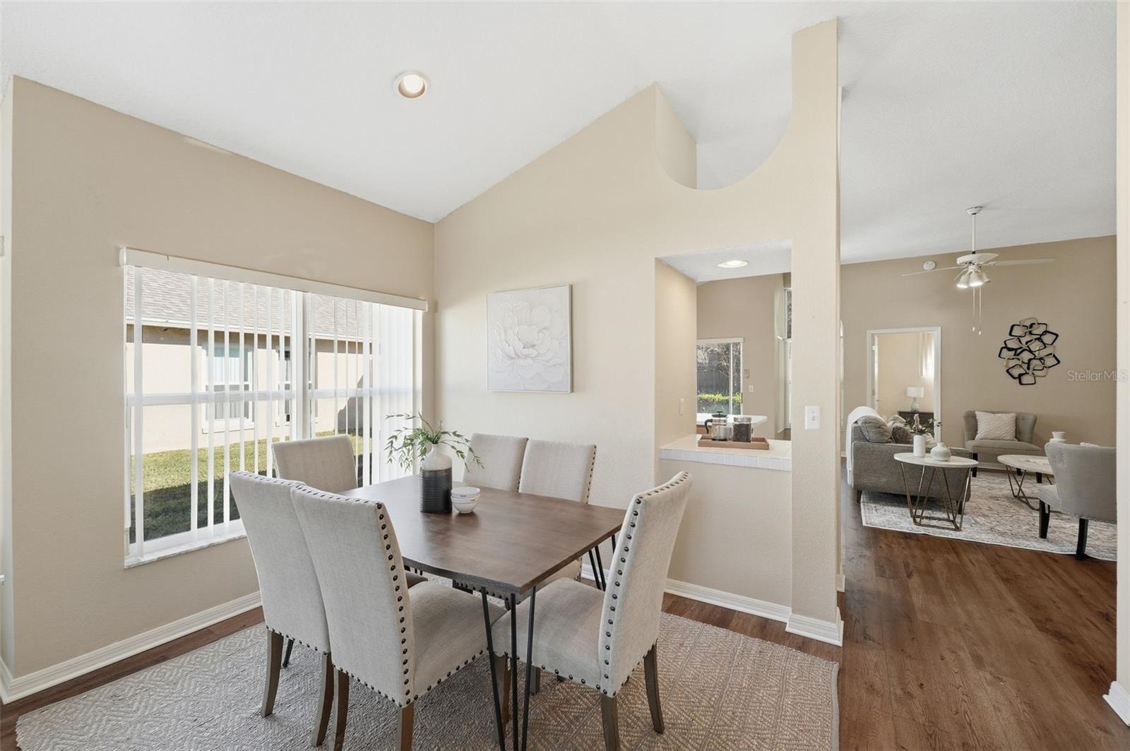 Image 7 of 32 For 1611 Sand Key Circle